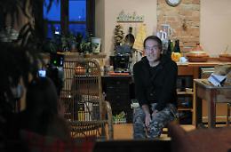 Su YouTube Gianluigi Bera racconta aneddoti e curiosit&agrave; legati alla bagna cauda