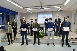 Istituto Artom, borse di studio agli studenti meritevoli