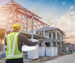Una casa sotto l'albero di Natale
