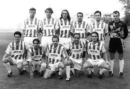 I 50 anni del bomber biancorosso Beppe Falzone