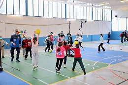La carica dei pi&ugrave; di ... 101 studenti con la Rainbow Planet