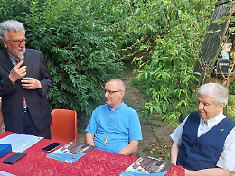 Borse di studio da 500 e 1.000 euro destinate a studenti universitari