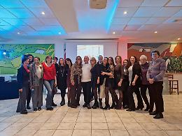 Gianni Bonadio saluta la scuola: quarant&rsquo;anni tra fornelli, aula e passione educativa