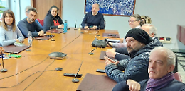 Crisi Konecta, i pullman per il presidio a Torino offerti dal sindaco e dai consiglieri di Lista Rasero e Giovani Astigiani