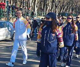 La fiamma olimpica immortalata in un'ora di emozioni dai nostri fotografi Agostino Santangelo e Maria Grazia Billi