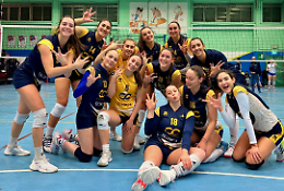 Pallavolo Valle Belbo vince a Settimo: Mirabelli implacabile e muri decisivi di Zarattini e Lori