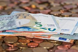 Rincari 2026: famiglie sotto pressione tra crescita lenta e nuovi aumenti