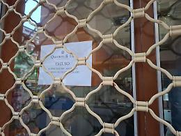 Clienti del bar violenti aggrediscono un uomo: locale chiuso dal Questore