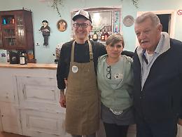 Riapre la Locanda dell'Asilo dove ora si parla (e si mangia) greco