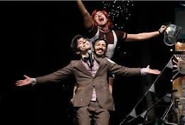 Il giro della piazza di Brunetto, Pederzoli e Pollutri: nuovo spettacolo per il Teatro delle Valli