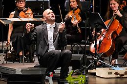"Sconcerto": l'Orchestra Sinfonica di Asti travolta dalla comicit&agrave; di Raffaele Tullo