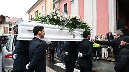 L'ultimo saluto a Zoe Trinchero, a Nizza sono iniziati i funerali nella chiesa di Sant'Ippolito [FOTO E VIDEO]