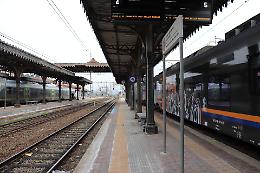 Nizza Monferrato: bus al posto del treno, coincidenze fallite e pendolari allo stremo