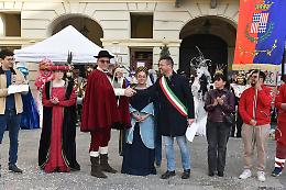 Il carnevale di San Damiano incorona Damianin e festeggia per le vie della citt&agrave;