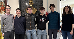 Olimpiadi di fisica, cinque studenti del liceo scientifico Vercelli alla finale nazionale