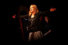 Marina Massironi in scena al Teatro Alfieri di Asti