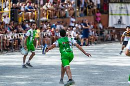 Moncalvo, 50 anni di tambass: la stagione 2026 parte dal cuore del Monferrato