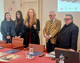 &laquo;In mostra l'eccellenza artigiana del territorio e le creazioni degli studenti del Castigliano&raquo;