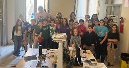 La 5a C della "Scuola Galileo Ferraris" in visita alla nostra redazione 
