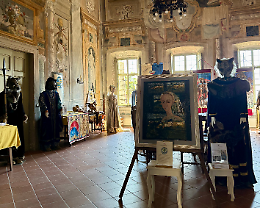 A Castell&rsquo;Alfero inaugurata la mostra &ldquo;Tra allegoria e araldica&rdquo;