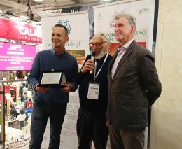 Da Ferrere al Vinitaly: premiato il &ldquo;salame ubriaco&rdquo; dell&rsquo;Agrisalumeria Luiset