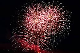 Luned&igrave; 4 maggio torna lo spettacolo pirotecnico sul Lungo Tanaro per la festa di San Secondo