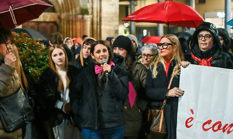 Omicidio di Zoe: domani la fiaccolata e oggi Alex si presenta davanti ad un giudice