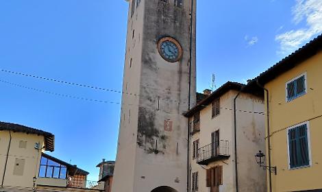 Villanova, Torre civica