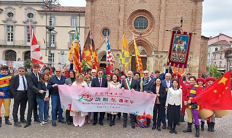 Il nuovo Console Generale della Cina a Milano, Zhang Chenggang, sceglie la citt&agrave; del Palio per il suo primo impegno istituzionale