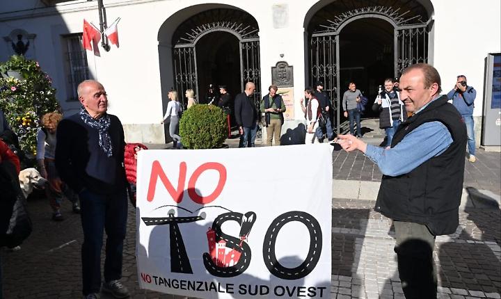 Il Comitato "No Caso", contro il collegamento Sud/Ovest, invita l'assessore Gabusi a guardare ai virtuosi esempi europei