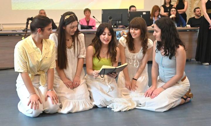 Il liceo classico Alfieri apre le porte offrendo spettacoli, conferenze e laboratori