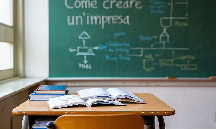 All'istituto tecnico Artom 23 ragazzi studiano da imprenditori