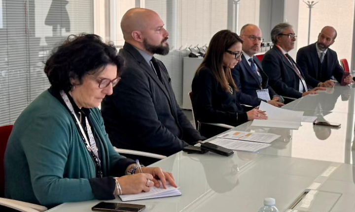 Crisi Konecta, Regione Piemonte e sindacati avviano misure per tutelare i lavoratori