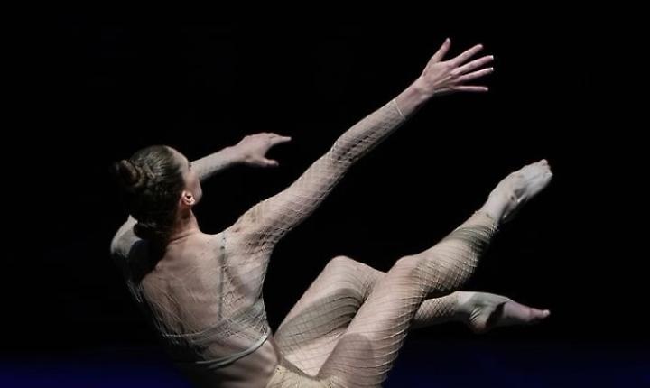 Canelli in Teatro, la danza torna protagonista con "M'illumino d'immenso"