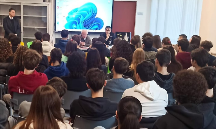 Salvatore Ottolenghi e il Progetto scuole: un secolo di Polizia scientifica raccontato agli studenti
