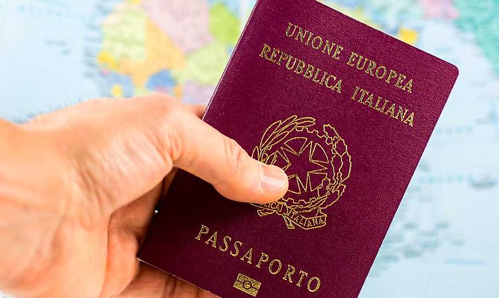 Passaporto italiano
