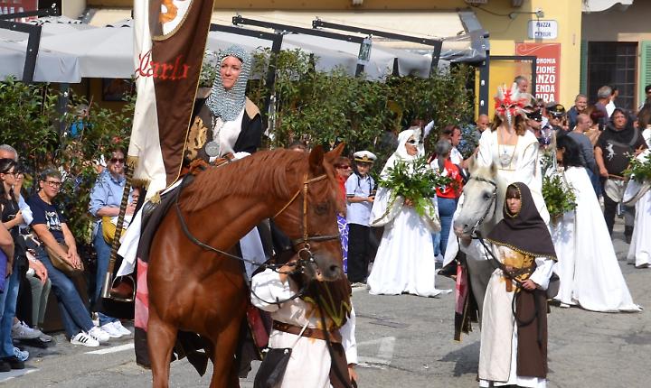 Il Borgo San Carlo torna al Palio degli asini