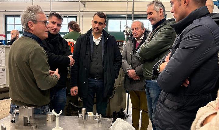 Impresa e scuola a confronto: il Gic visita l'Istituto Adriano