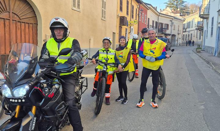 La staffetta per la pace: 90 chilometri nelle terre Unesco