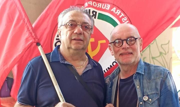 Alberto Deambrogio, segretario regionale del PRC per il Piemonte e la Valle D&rsquo;Aosta e Gianmarco Coppo, segretario federale del PRC di Asti