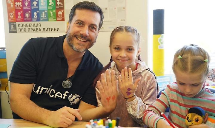 Nuova sede Unicef ad Asti: Iacomini presenta il libro sulla missione in Ucraina