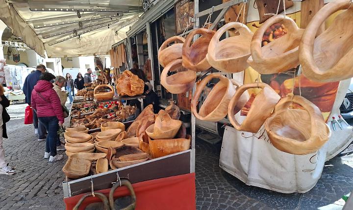 Una giornata di shopping e sole alla Fiera di Primavera
