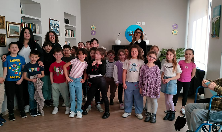 Alunni della primaria Rio Crosio in visita alla Rsa Clinica San Giuseppe