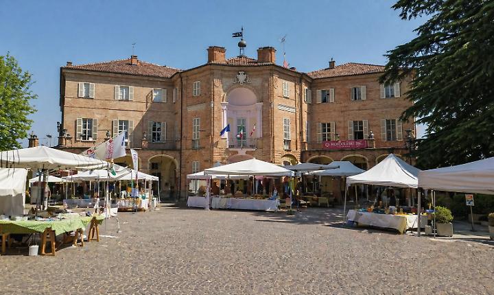 Viviverde 2026 anima Castell&rsquo;Alfero: cibo, arte e spettacoli per tutta la giornata