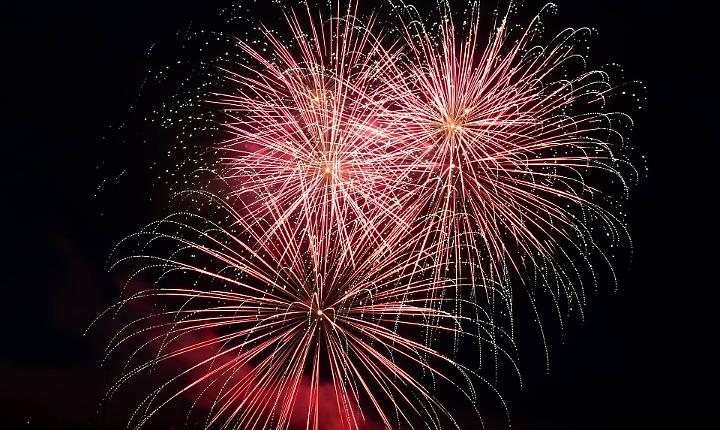 Luned&igrave; 4 maggio torna lo spettacolo pirotecnico sul Lungo Tanaro per la festa di San Secondo