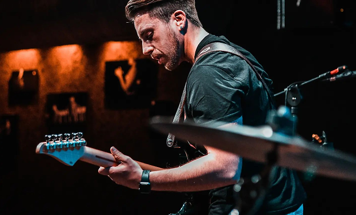 Rubin Red in concerto al Basti Birra & Brace di Asti: power rock tra Hendrix e blues, venerd&igrave; 6 febbraio alle 21