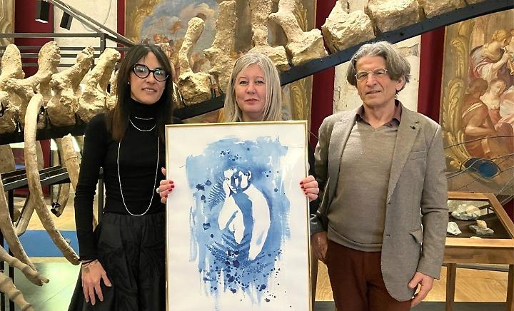 &ldquo;Echi di un mondo perduto&rdquo;: acquerelli tra i fossili a firma di Floriana Porta