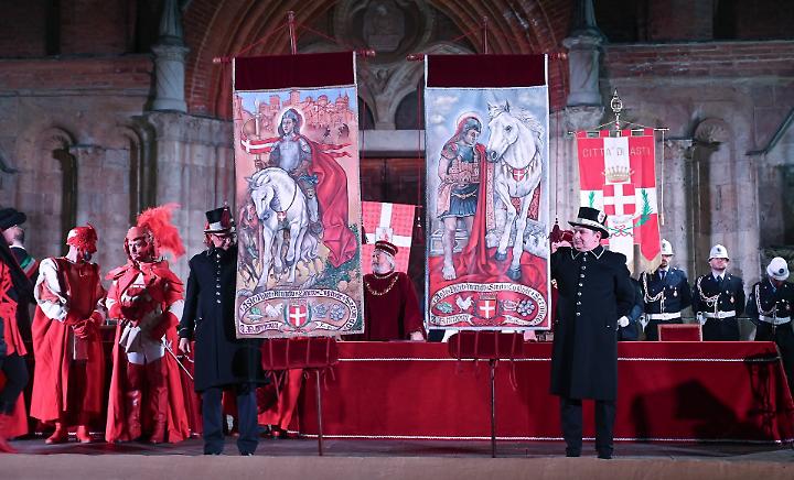 Palio di Asti: giuramento dei Rettori e Stima aprono le celebrazioni
