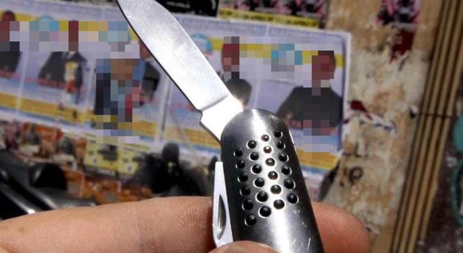 Lo studente con il coltello in classe richiamato dal Questore