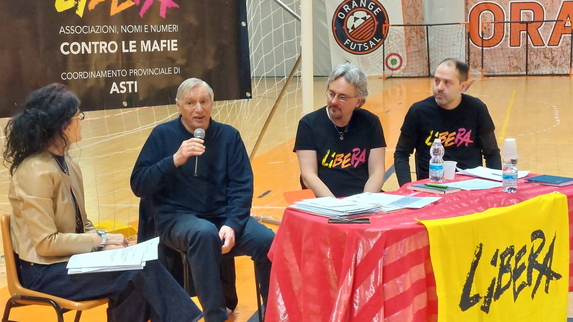 Don Luigi Ciotti al Palasanquirico di Asti